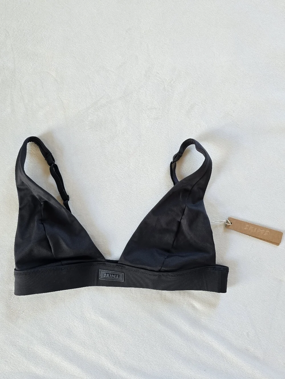 SKIMS▪️Recycled Swim Plunge V-Neck Bikini Top in Onyx